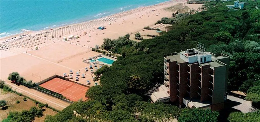Hotel Beau Rivage Pineta Jesolo