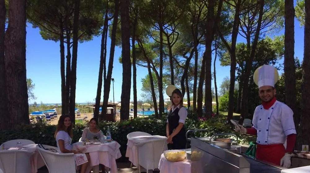 Hotel Beau Rivage Pineta Jesolo