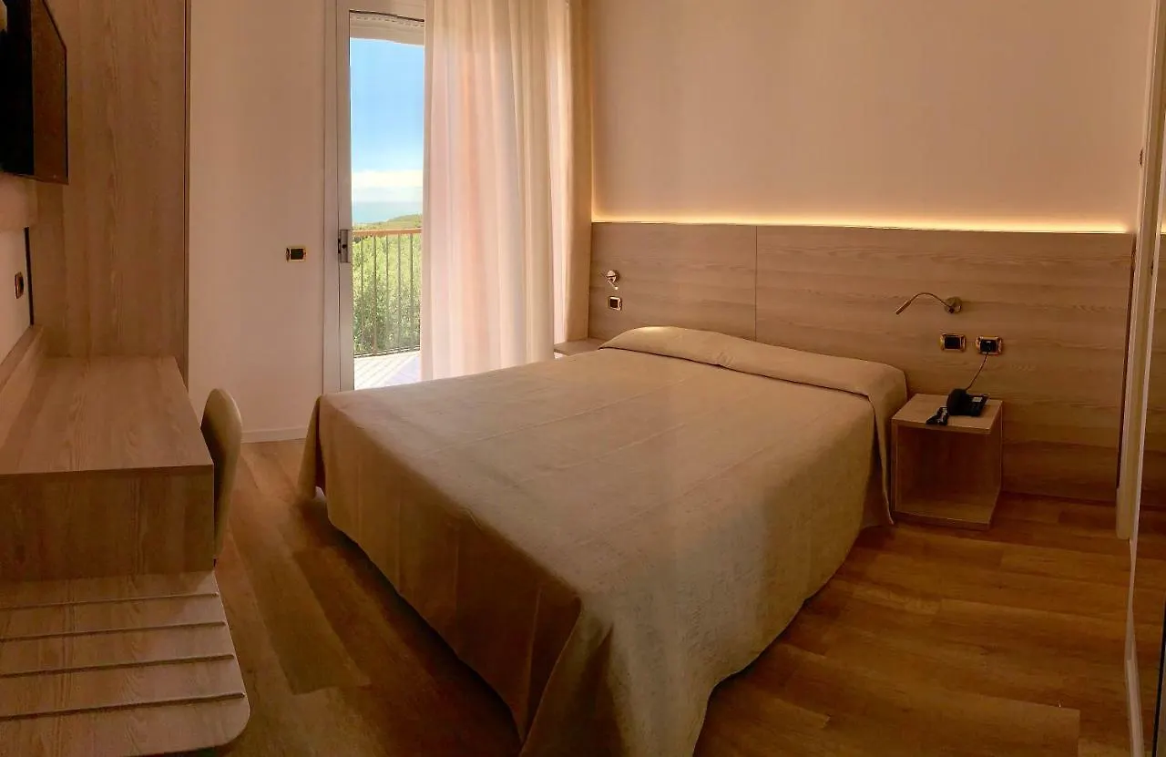 Hotel Beau Rivage Pineta Jesolo 4*,  Italie