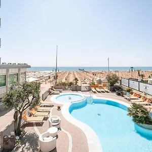 Capri 3 Stelle Superior Lido di Jesolo