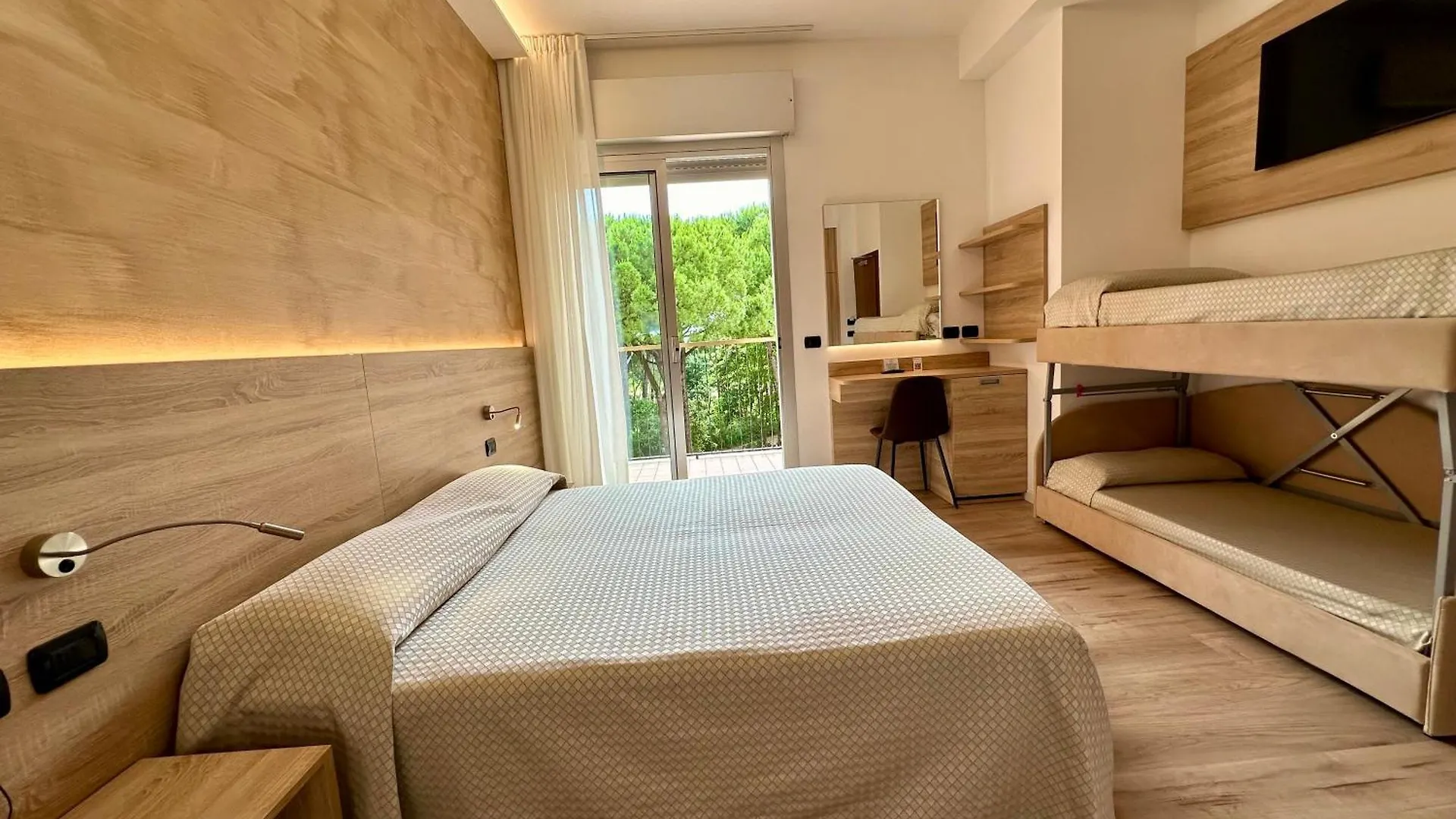 ****  Hotel Beau Rivage Pineta Lido di Jesolo Itálie